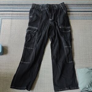 Women's 90s Black Cargo Pants